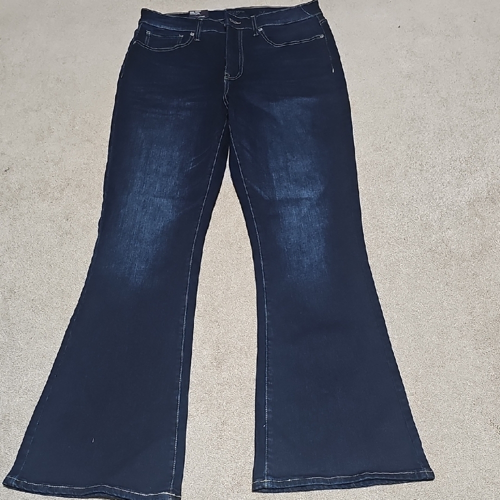 Lucky Brand Navy Flare Jeans